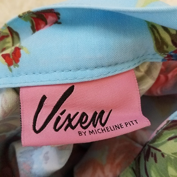 Vixen by Micheline Pitt Rose Floral Pleated Skirt - Picture 8 of 10